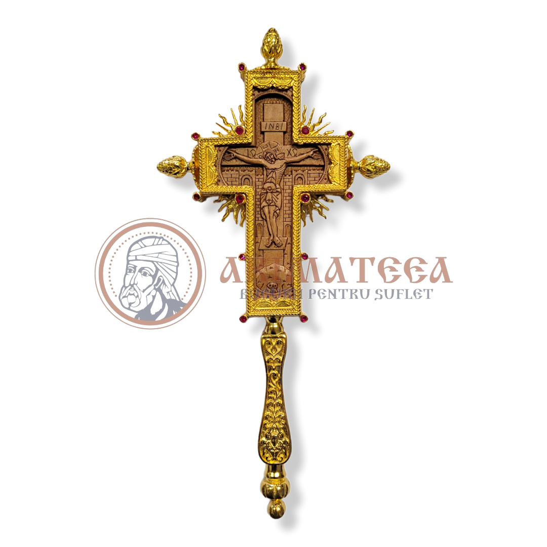 Cruce de Binecuvântare, Sculptată manual - Aurită cu pietre roșii (13729)